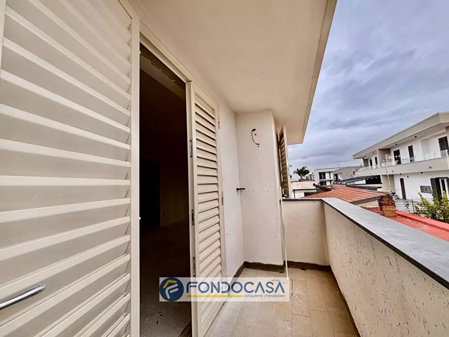 Immagine 21 di Villa in vendita  in via madre Teresa di calcutta S.n.c a Cancello Ed Arnone