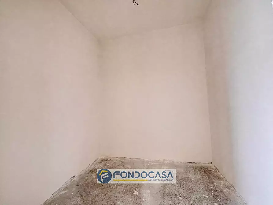 Immagine 32 di Villa in vendita  in via madre Teresa di calcutta S.n.c a Cancello Ed Arnone