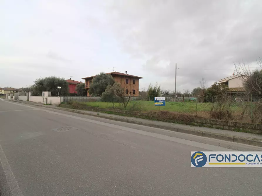Immagine 11 di Terreno residenziale in vendita  in Via Del Popolo a Pontedera