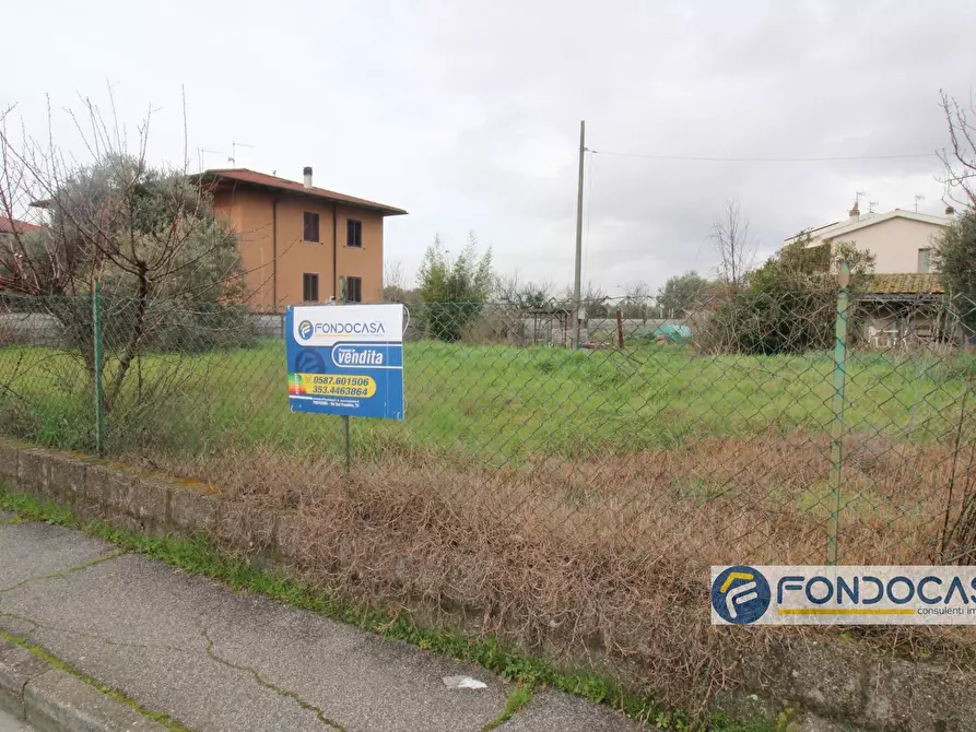 Immagine 12 di Terreno residenziale in vendita  in Via Del Popolo a Pontedera