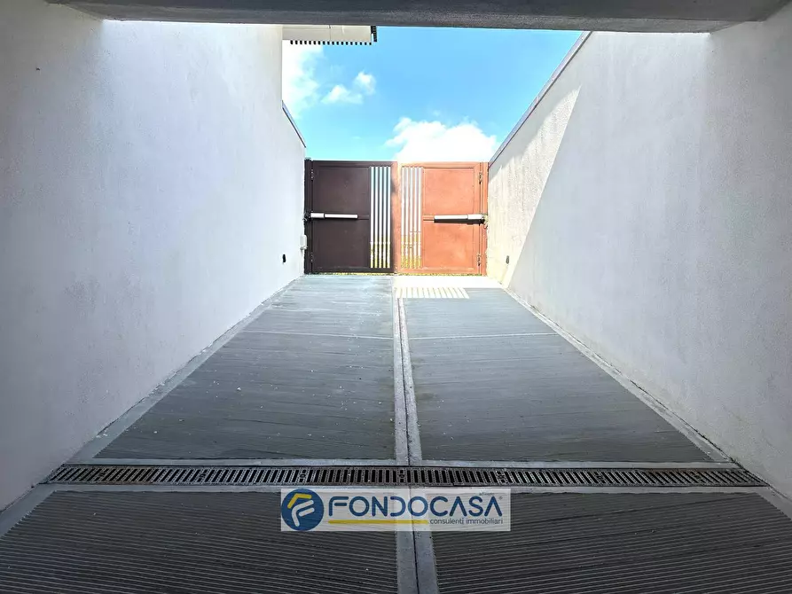 Immagine 16 di Attico in vendita  in via alessandro volta a Sant'arpino