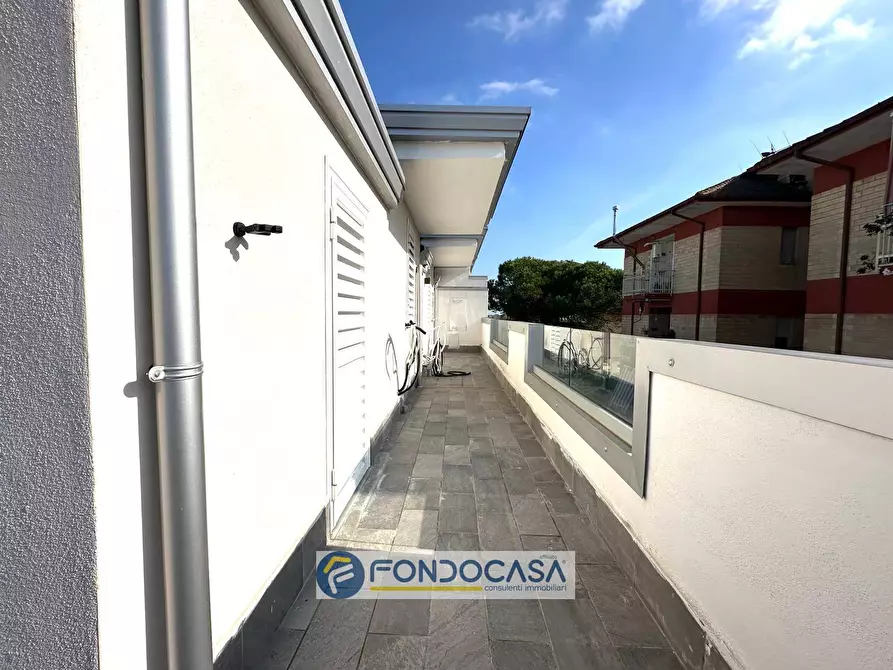 Immagine 3 di Attico in vendita  in via alessandro volta a Sant'arpino