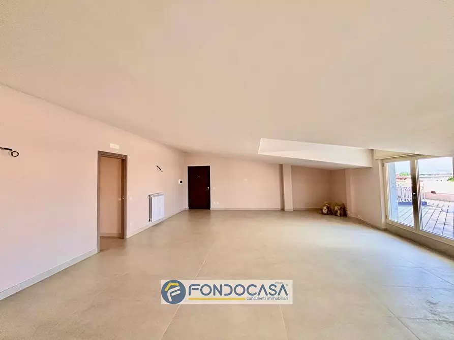 Immagine 30 di Appartamento in vendita  in Corso Michelangelo 74 a Sant'antimo