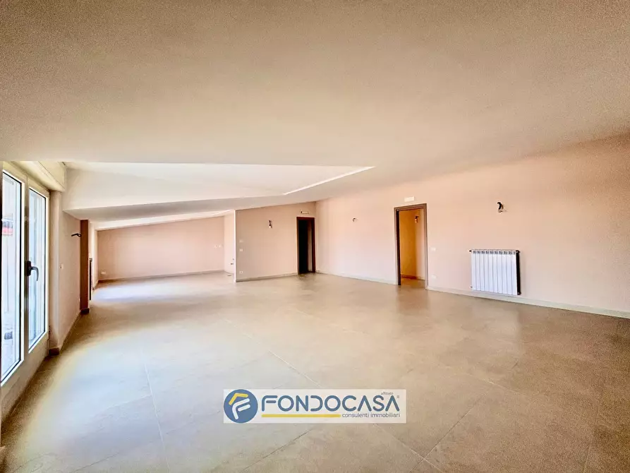 Immagine 33 di Appartamento in vendita  in Corso Michelangelo 74 a Sant'antimo