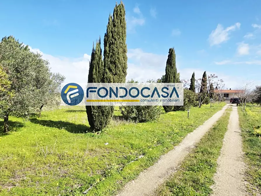 Immagine 4 di Villa in vendita  in strada per caputi 66 a Brindisi