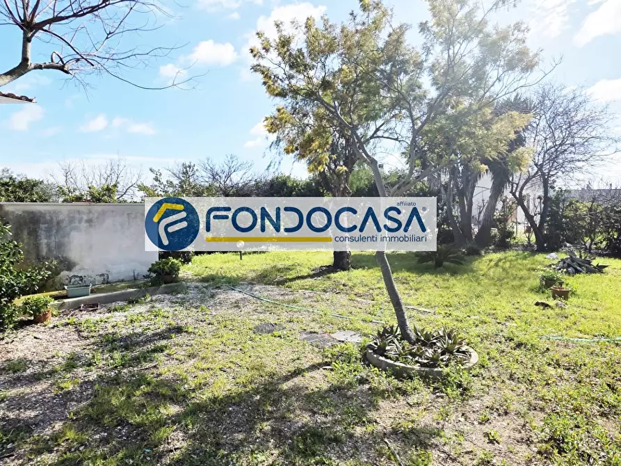 Immagine 5 di Villa in vendita  in strada per caputi 66 a Brindisi