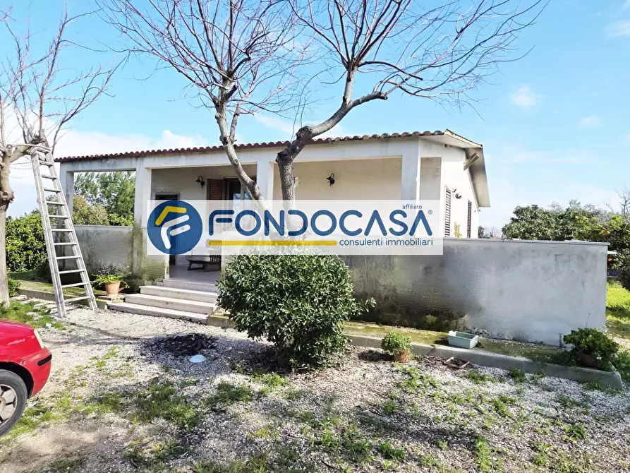 Immagine 7 di Villa in vendita  in strada per caputi 66 a Brindisi