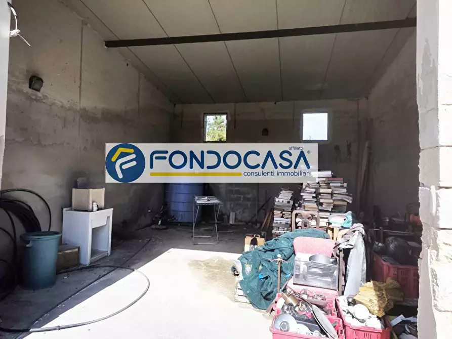 Immagine 17 di Villa in vendita  in strada per caputi 66 a Brindisi