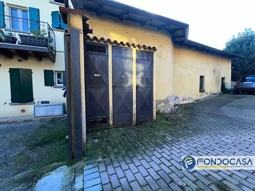 Immagine 2 di Appartamento in vendita  in Via Francesco Petrarca a Palazzolo Sull'oglio