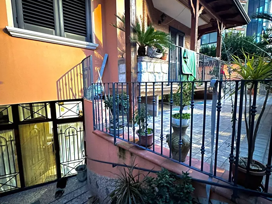 Immagine 5 di Villa in vendita  in via alessandro lampitelli a Orta Di Atella