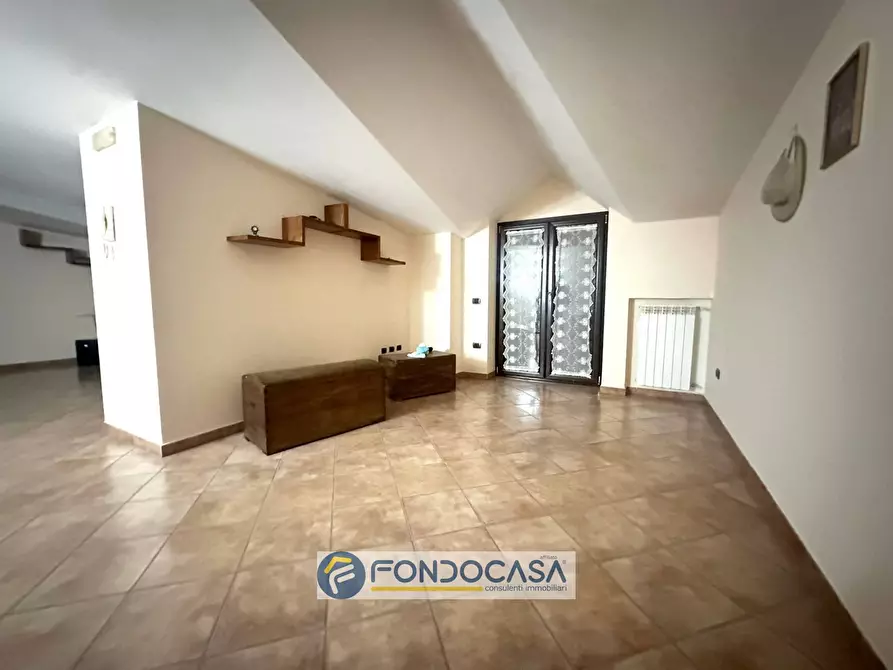 Immagine 20 di Villa in vendita  in via alessandro lampitelli a Orta Di Atella