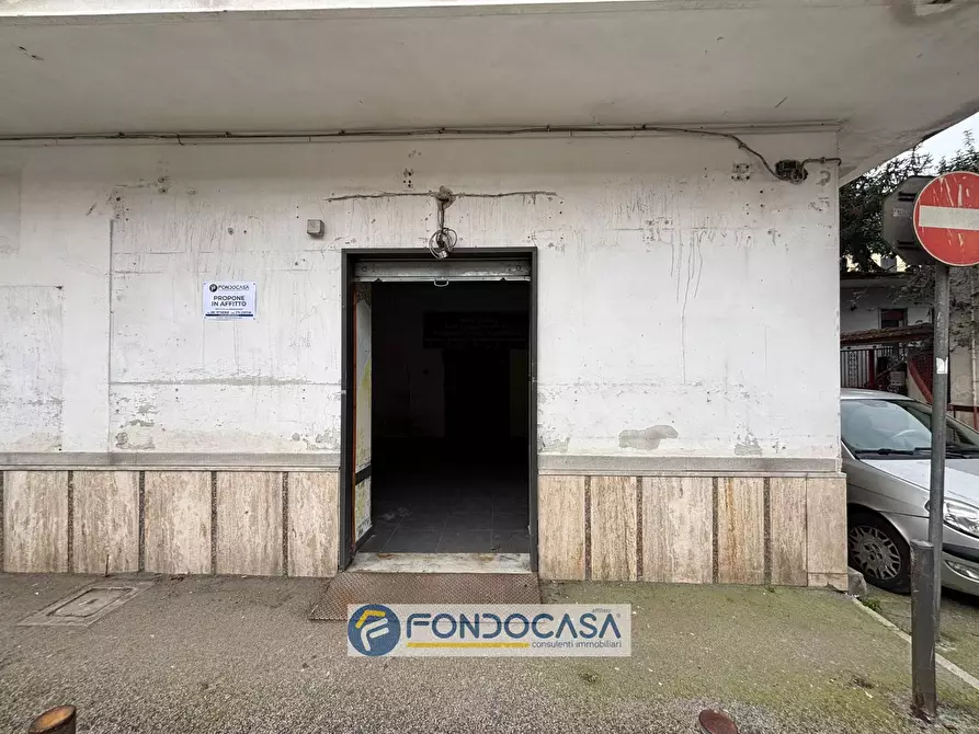 Immagine 1 di Attività commerciale in affitto  in corso Michelangelo 196 a Sant'antimo