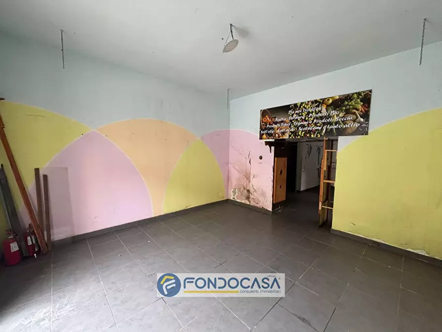 Immagine 4 di Attività commerciale in affitto  in corso Michelangelo 196 a Sant'antimo