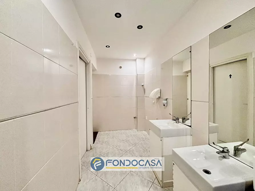 Immagine 7 di Villa in vendita  in Via delle orchidee a Cancello Ed Arnone