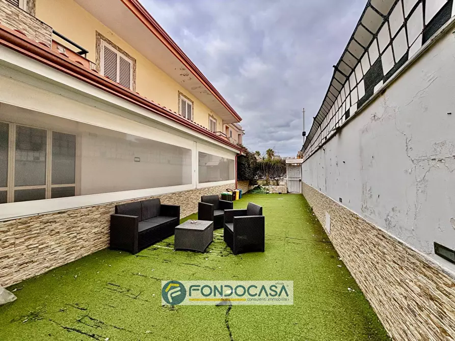 Immagine 3 di Villa in vendita  in Via delle orchidee a Cancello Ed Arnone