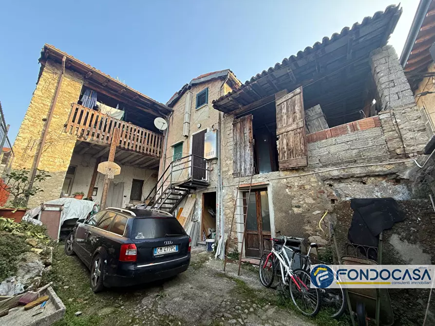 Immagine 5 di Rustico / casale in vendita  a Adrara San Martino