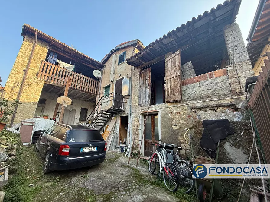 Immagine 6 di Rustico / casale in vendita  a Adrara San Martino