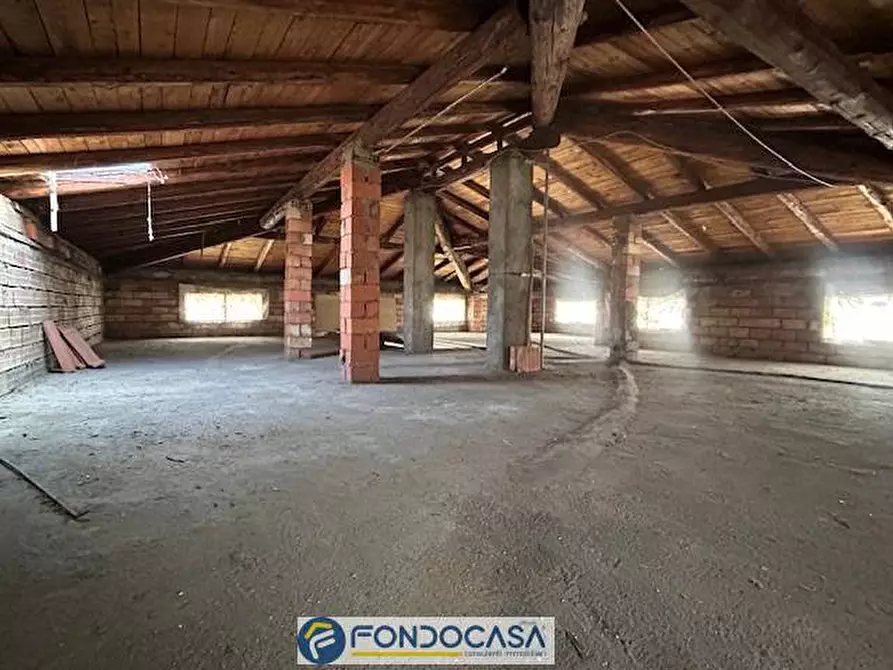 Immagine 9 di Villa in vendita  a Adro