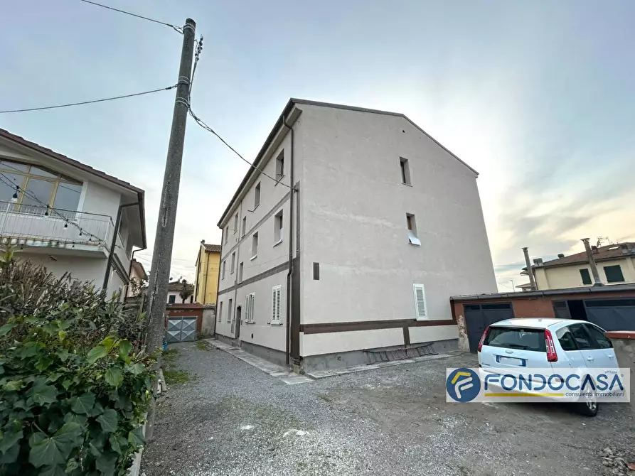 Immagine 30 di Appartamento in vendita  in Via Delle Colline a Ponsacco