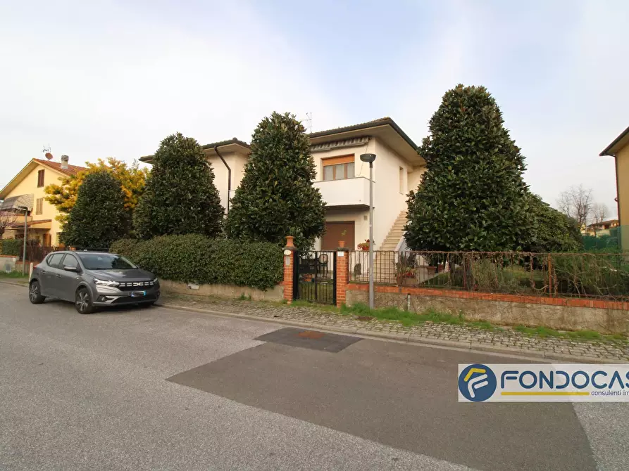 Immagine 3 di Villa in vendita  in Via Giovanni Amendola a Vicopisano