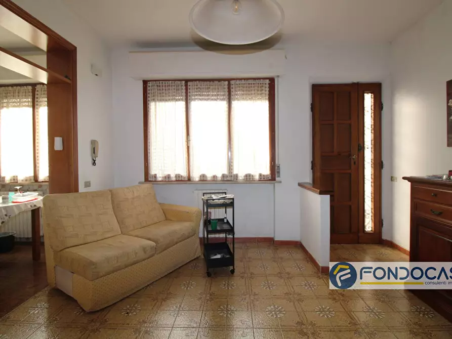 Immagine 14 di Villa in vendita  in Via Giovanni Amendola a Vicopisano