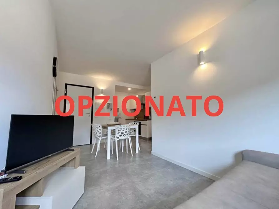Immagine 1 di Appartamento in vendita  in Piazza Manzù 15 a Clusone
