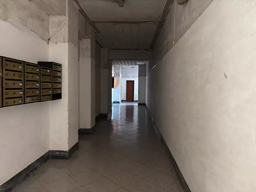 Immagine 4 di Appartamento in vendita  in via alberto malet 72 a Pagani