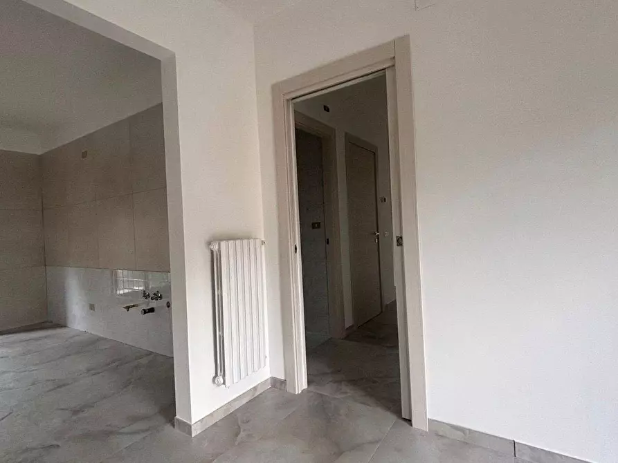 Immagine 5 di Appartamento in affitto  in via europa a Giffoni Sei Casali