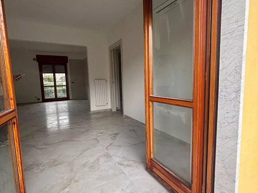 Immagine 8 di Appartamento in affitto  in via europa a Giffoni Sei Casali