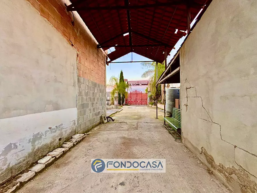 Immagine 10 di Capannone industriale in vendita  in via scarano s n c a Capua