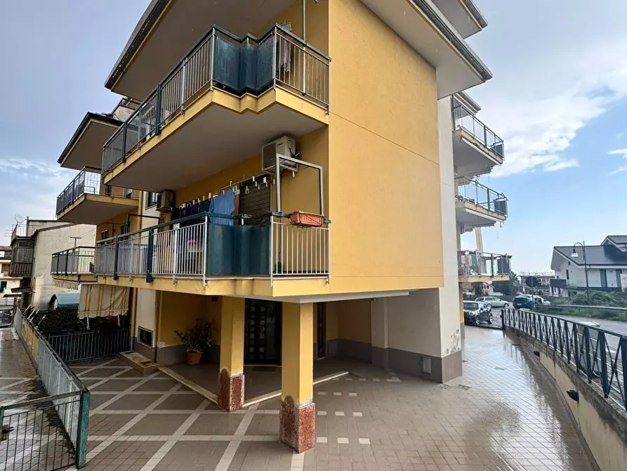 Immagine 3 di Appartamento in vendita  in via vittorio emanuele III 210 a Pontecagnano Faiano