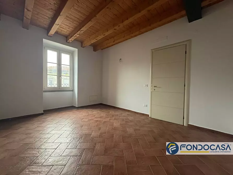 Immagine 13 di Ufficio in affitto  3 a Adro