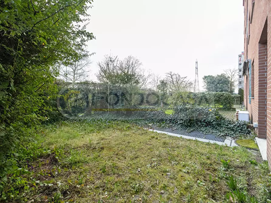 Immagine 11 di Appartamento in vendita  in Via Trasimeno 40/14 a Milano