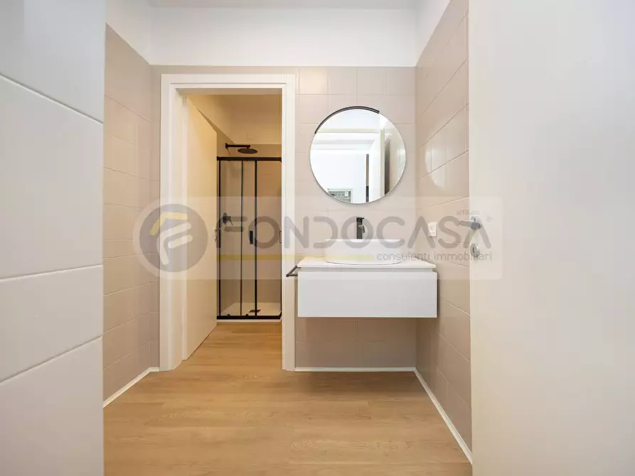 Immagine 13 di Appartamento in vendita  in Via Trasimeno 40/14 a Milano