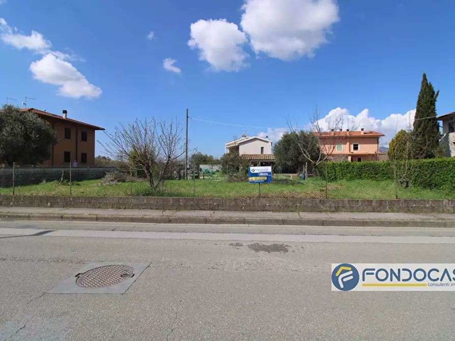 Immagine 1 di Terreno residenziale in vendita  in Via Del Popolo a Pontedera