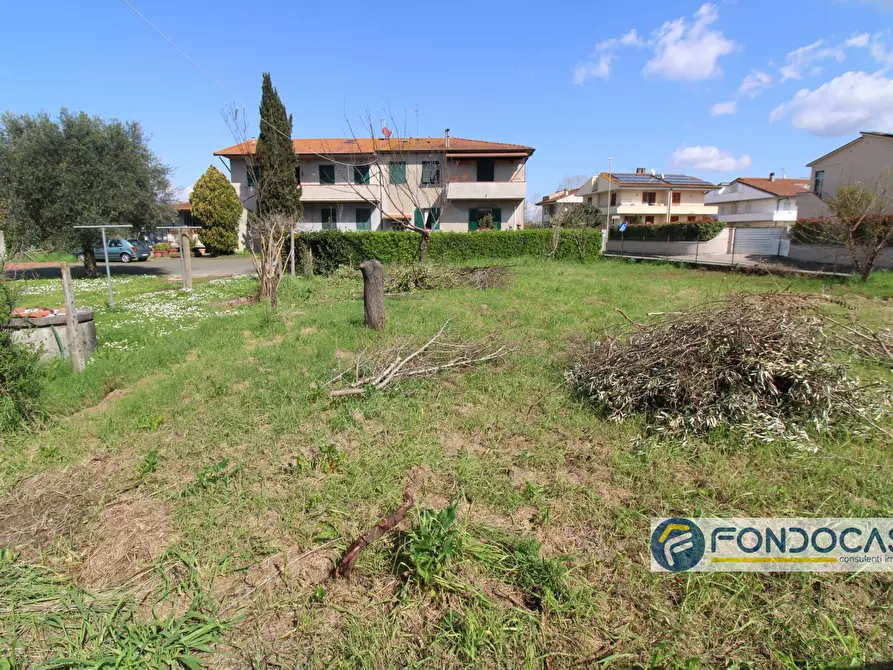 Immagine 14 di Terreno residenziale in vendita  in Via Del Popolo a Pontedera