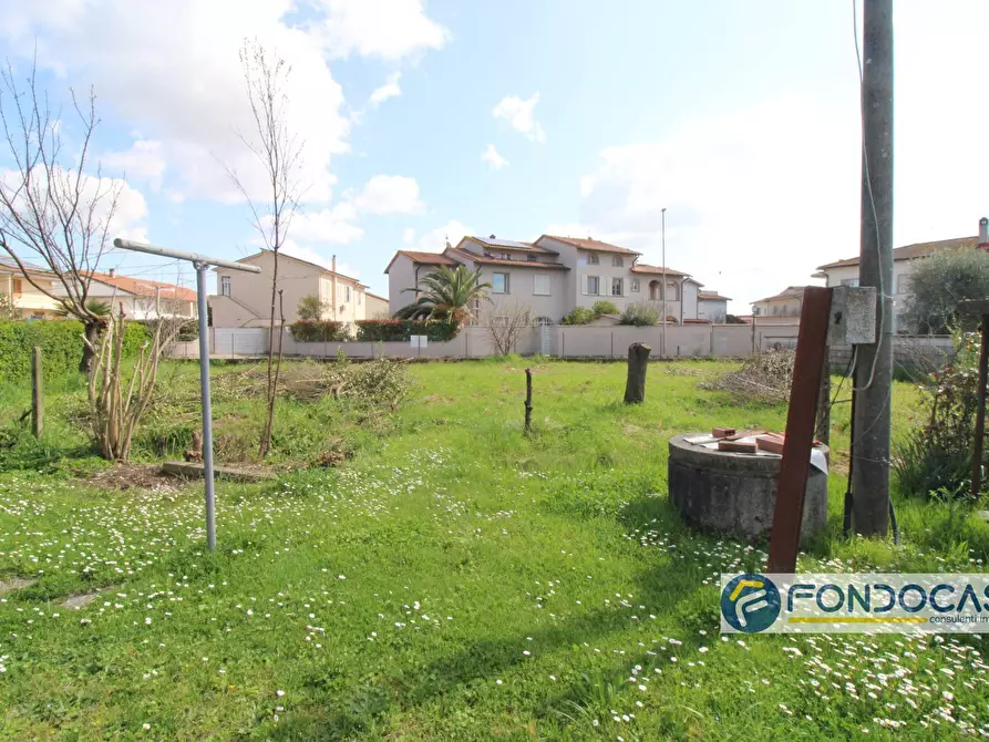 Immagine 9 di Terreno residenziale in vendita  in Via Del Popolo a Pontedera