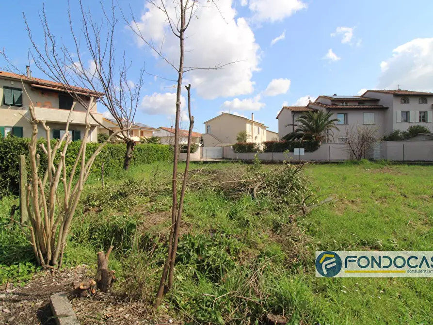 Immagine 13 di Terreno residenziale in vendita  in Via Del Popolo a Pontedera