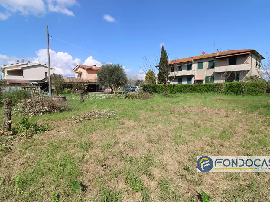 Immagine 5 di Terreno residenziale in vendita  in Via Del Popolo a Pontedera