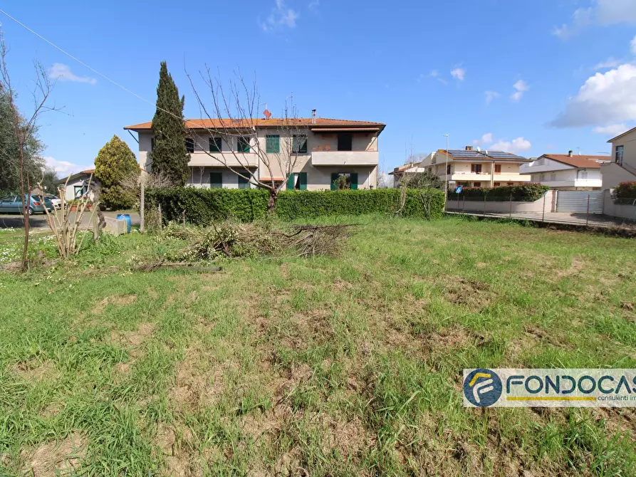 Immagine 6 di Terreno residenziale in vendita  in Via Del Popolo a Pontedera