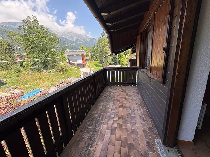 Immagine 11 di Appartamento in vendita  in Via Papa Giovanni XXII a Ardesio