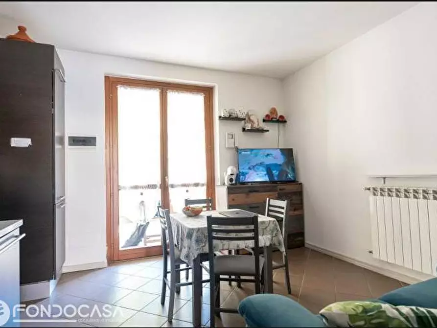 Immagine 8 di Appartamento in vendita  a Faloppio