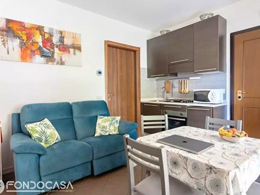 Immagine 10 di Appartamento in vendita  a Faloppio