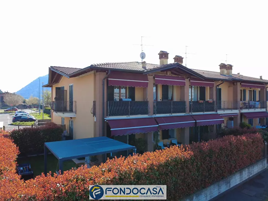 Immagine 1 di Appartamento in vendita  a Adro