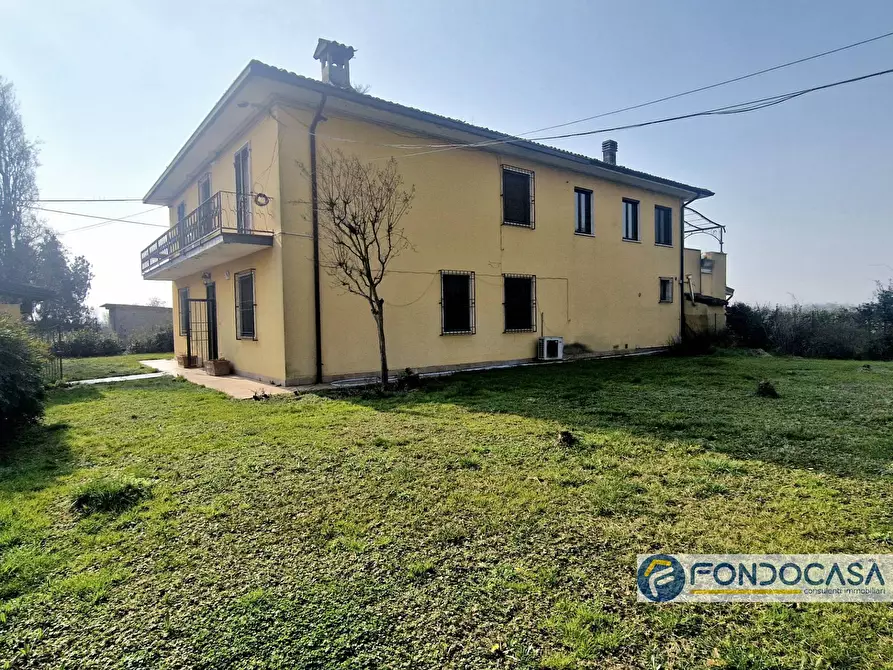 Immagine 13 di Villa in vendita  in VIA CAMPAGNA a Castegnato