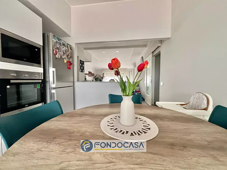 Immagine 3 di Appartamento in vendita  in via enrico de nicola 36 a Melito Di Napoli