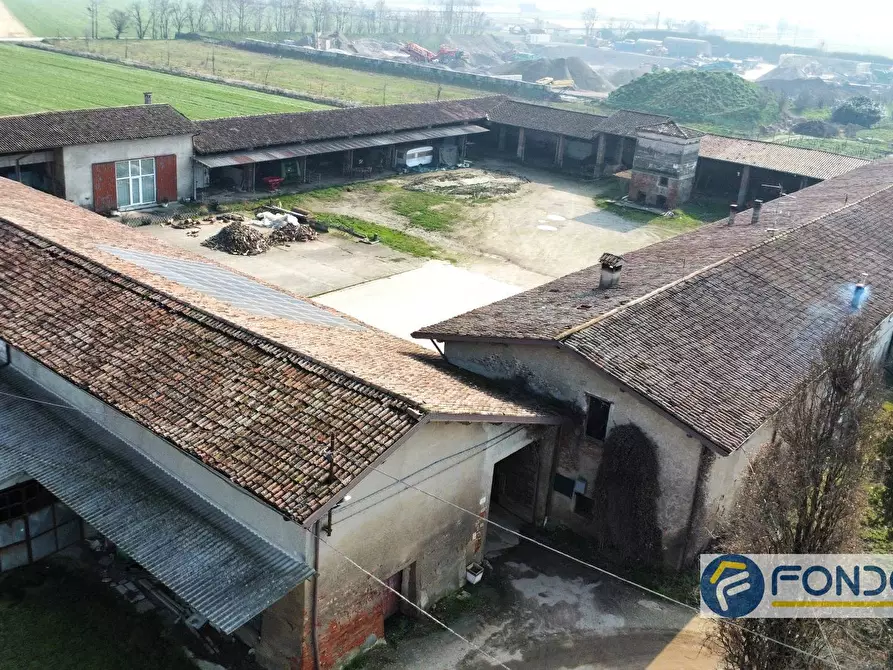 Immagine 4 di Rustico / casale in vendita  in VIA CAMPAGNA a Castegnato