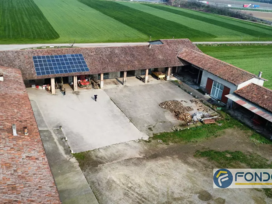 Immagine 11 di Rustico / casale in vendita  in VIA CAMPAGNA a Castegnato