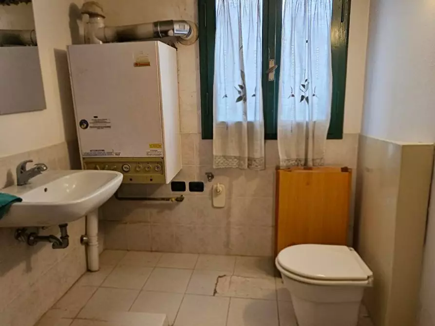 Immagine 12 di Appartamento in vendita  in Via Livenza 12 a Ravenna