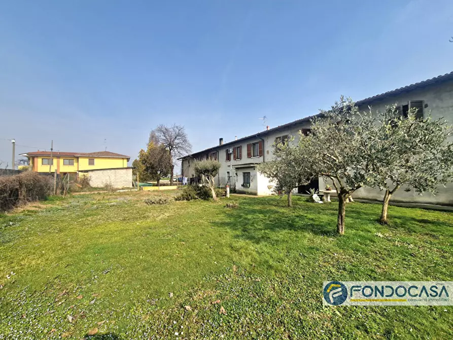 Immagine 19 di Rustico / casale in vendita  in VIA CAMPAGNA a Castegnato